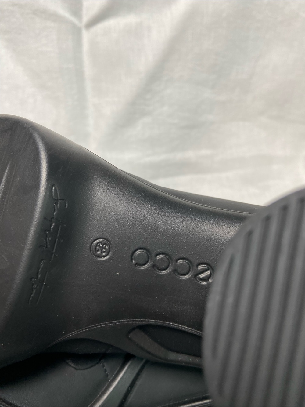 ECCO Shape Sculpted Motion 55 Zip Boots in Black size 39 - Picture 5 of 9